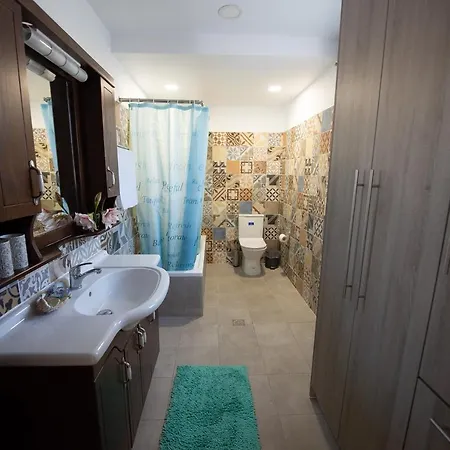 Casa de Férias Arhondia House